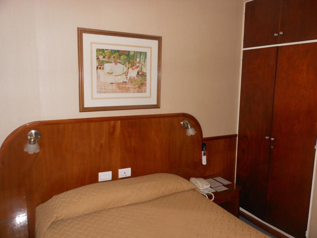Hotel Orly Corrientes Kamer foto