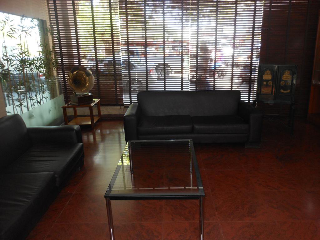 Hotel Orly Corrientes Buitenkant foto