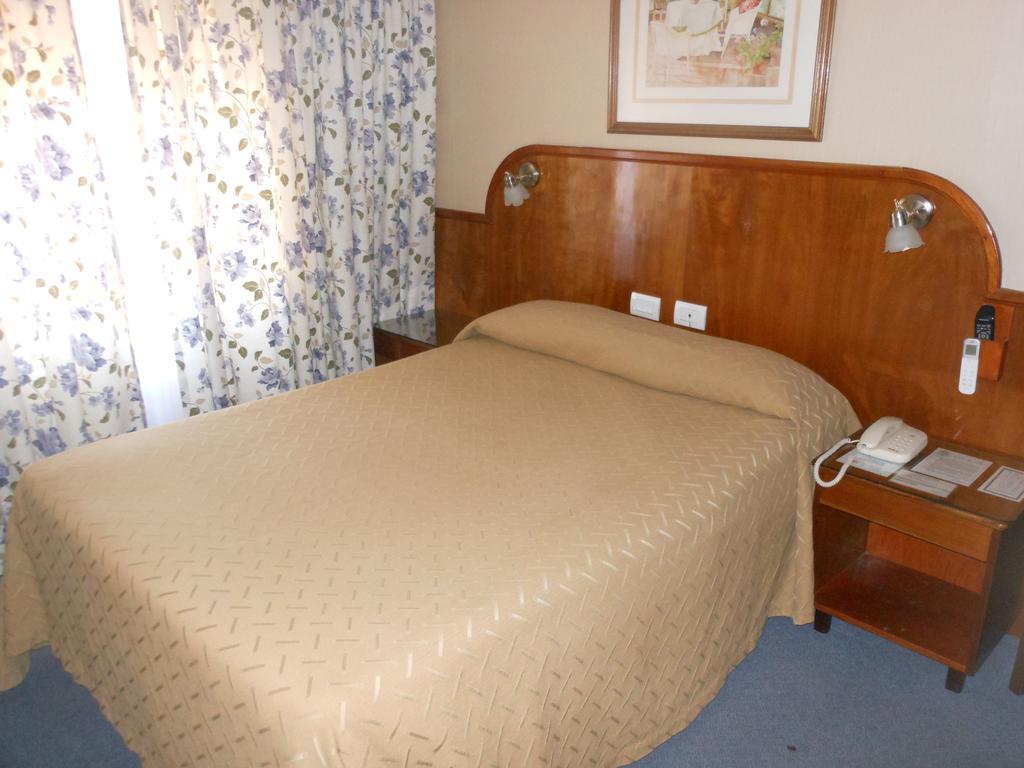 Hotel Orly Corrientes Kamer foto