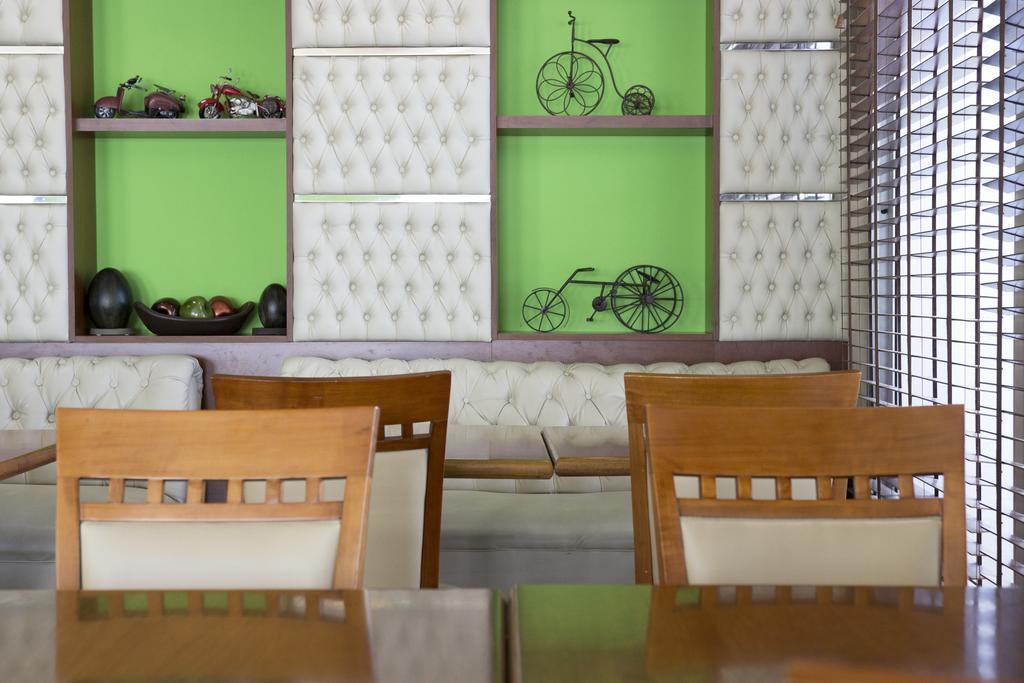 Hotel Orly Corrientes Buitenkant foto
